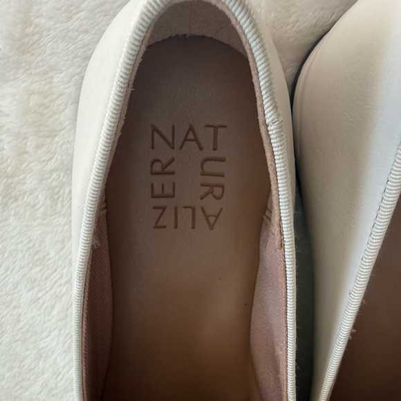 Naturalizer Effortless Loafers | Women’s 7.5 W | Cushioned Work & Travel Shoes - Picture 7 of 13